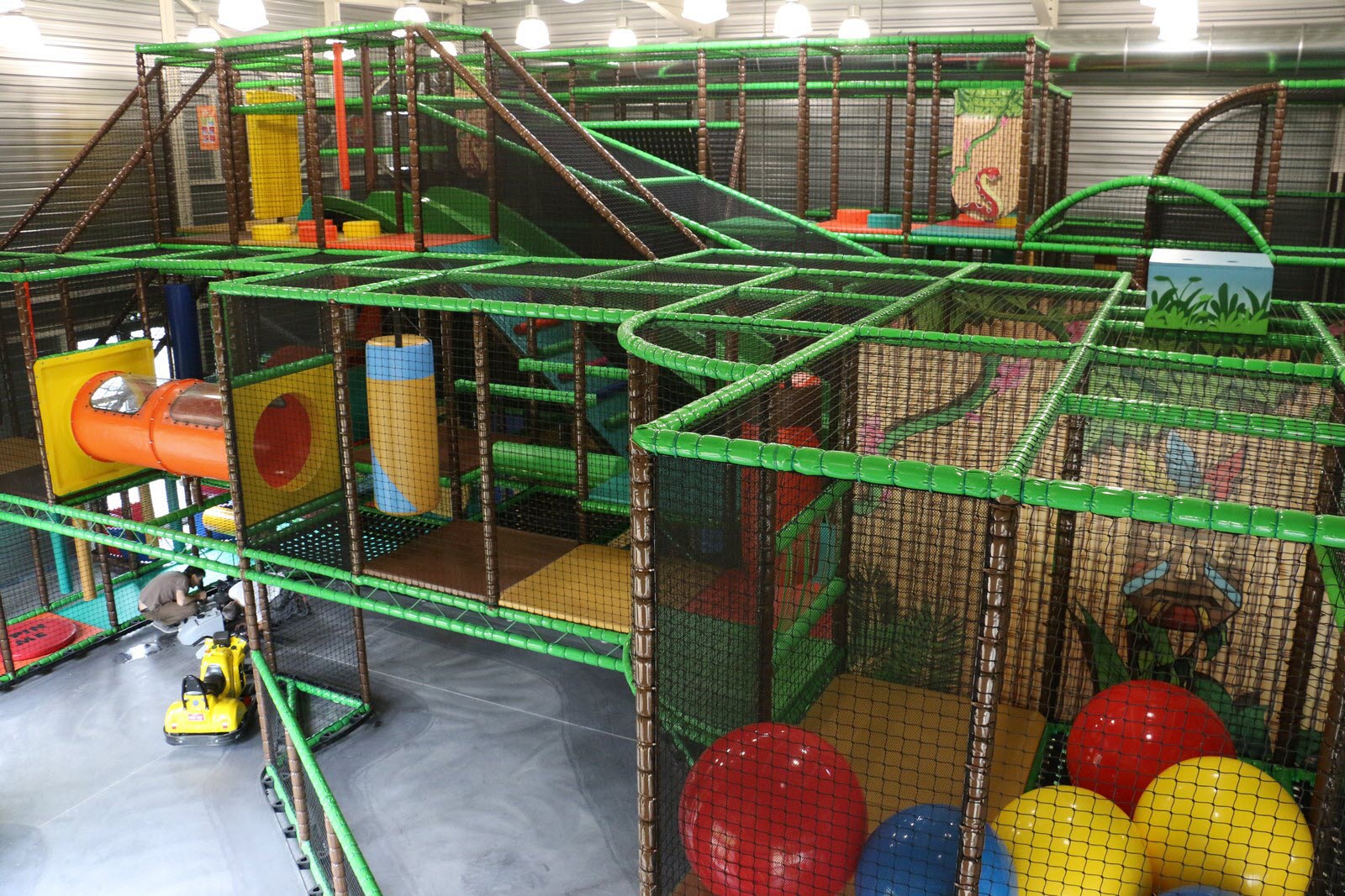 Vue générale du parc de jeux Center Kids